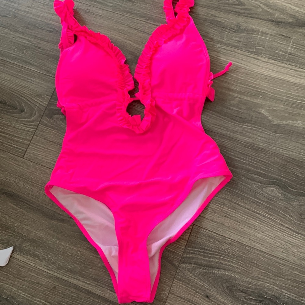 Women’s SHEIN one piece swimsuit